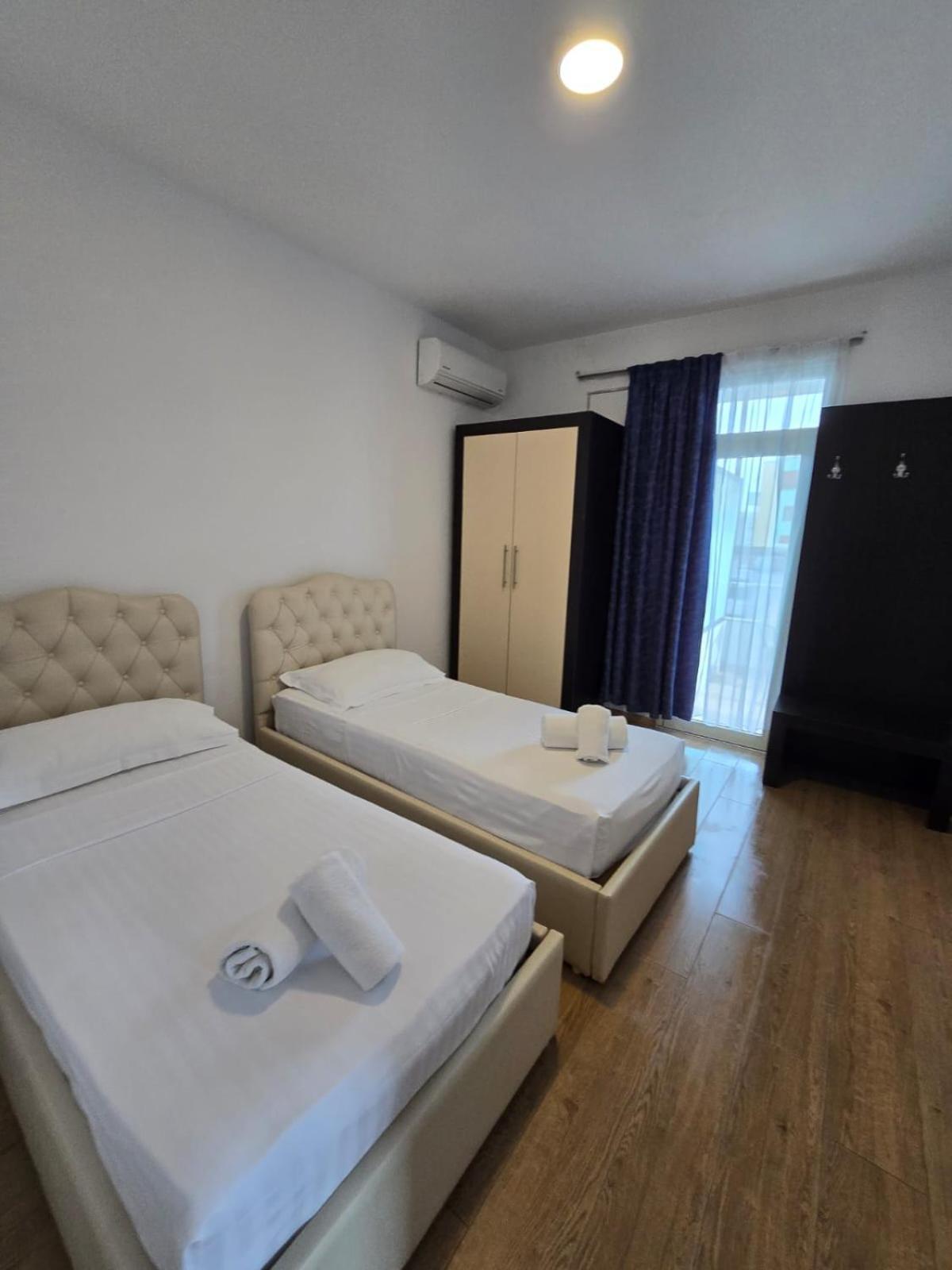 Blue Amr Hotel Škalngur Екстериор снимка
