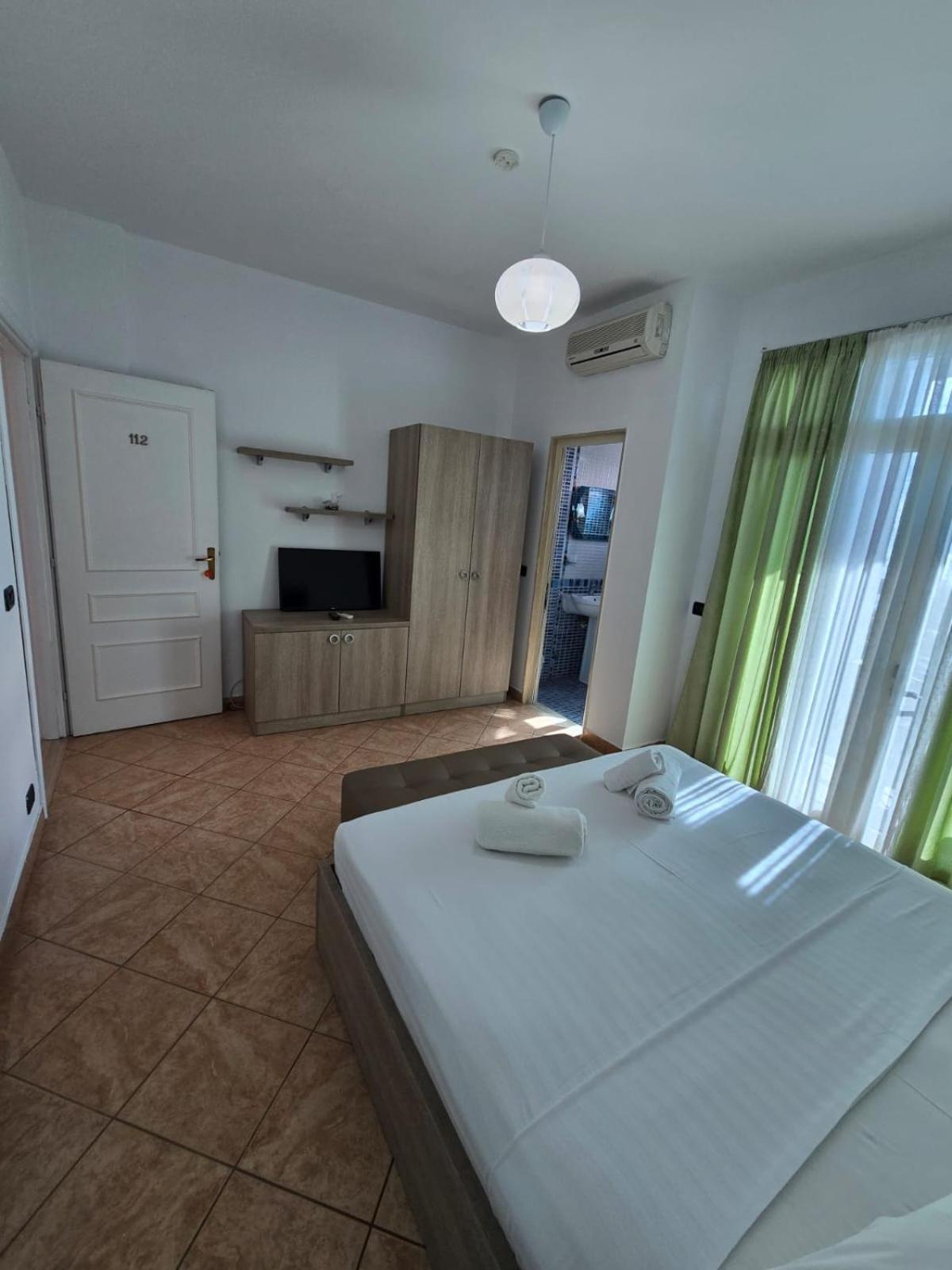 Blue Amr Hotel Škalngur Екстериор снимка